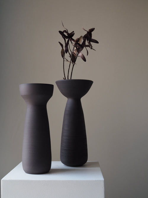 Black Vase ver.1, ver.2