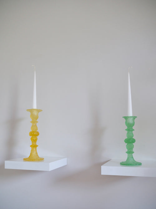 Pinched Yellow Candlestick