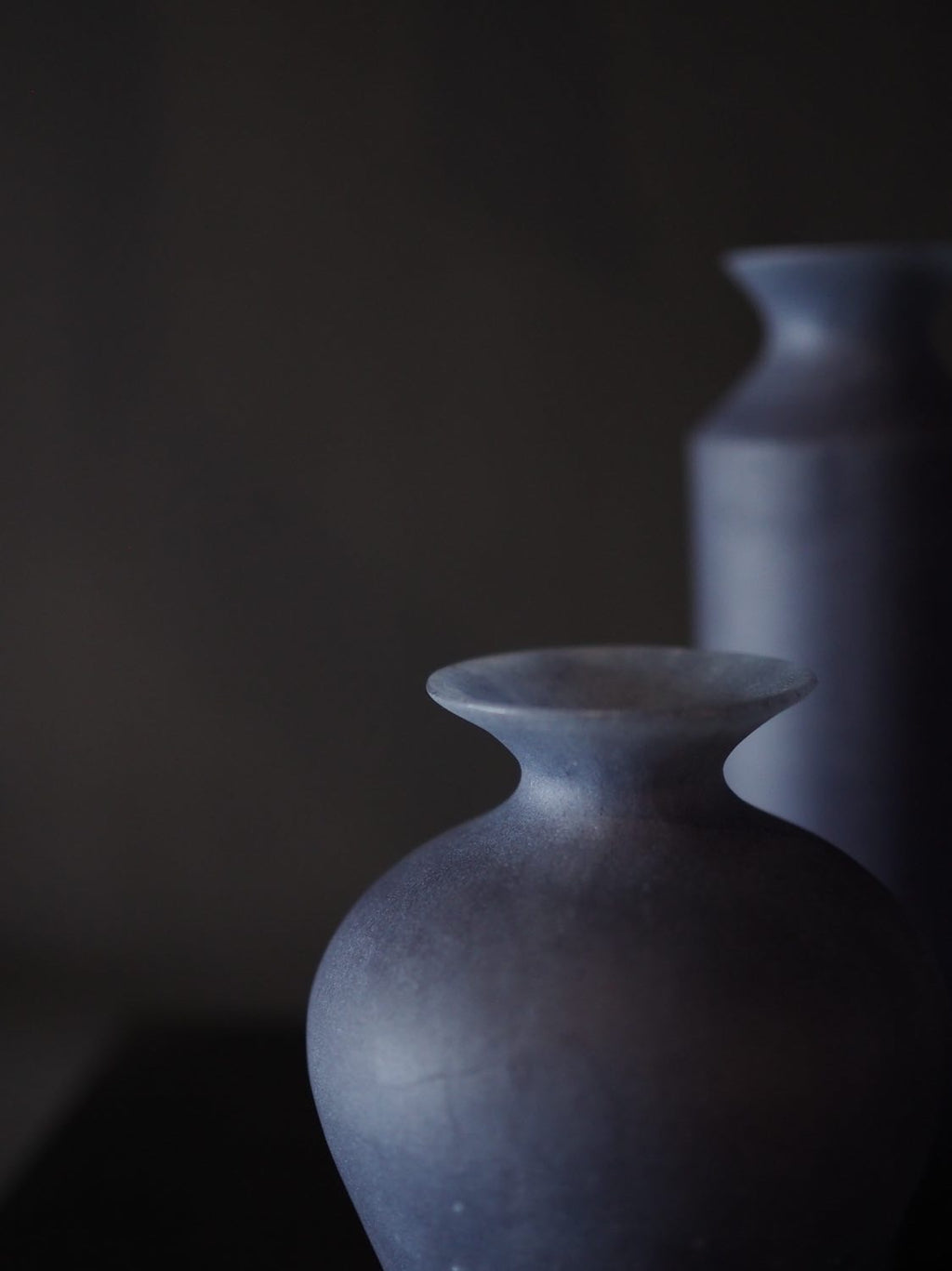 Black Glass Vase, ver.3